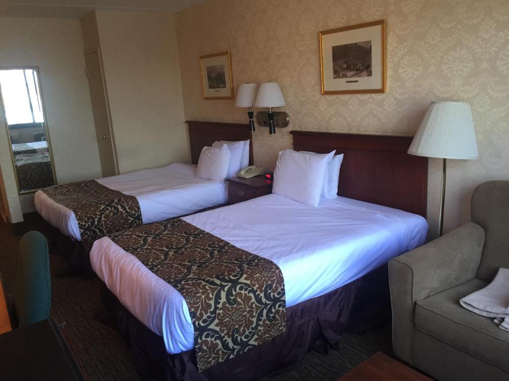 Standard Double Room interior